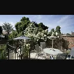 بيت ضيافة House يورك