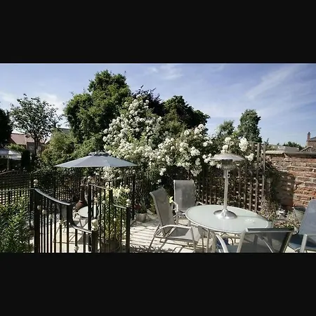 Guest house House York