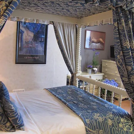 House Guest house York