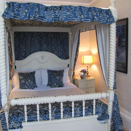 Guest house House York