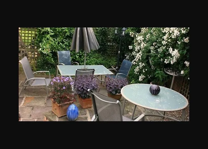 ゲストハウス House